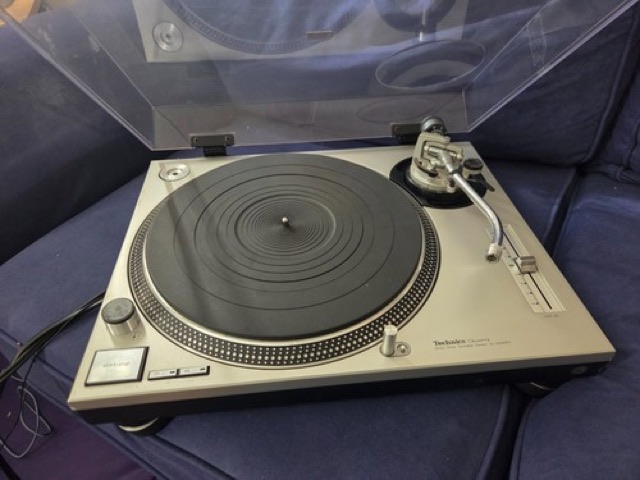 Technics SL-1200MK2